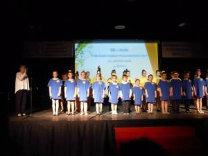 Chor uczniow PSP nr 7 w Opolu